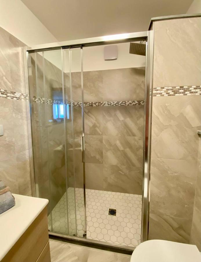 מונטרוסו אל מארה Sunrise Apartament מראה חיצוני תמונה