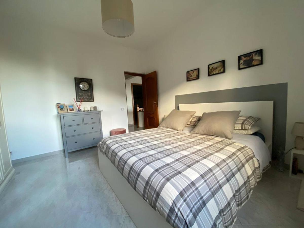 מונטרוסו אל מארה Sunrise Apartament מראה חיצוני תמונה